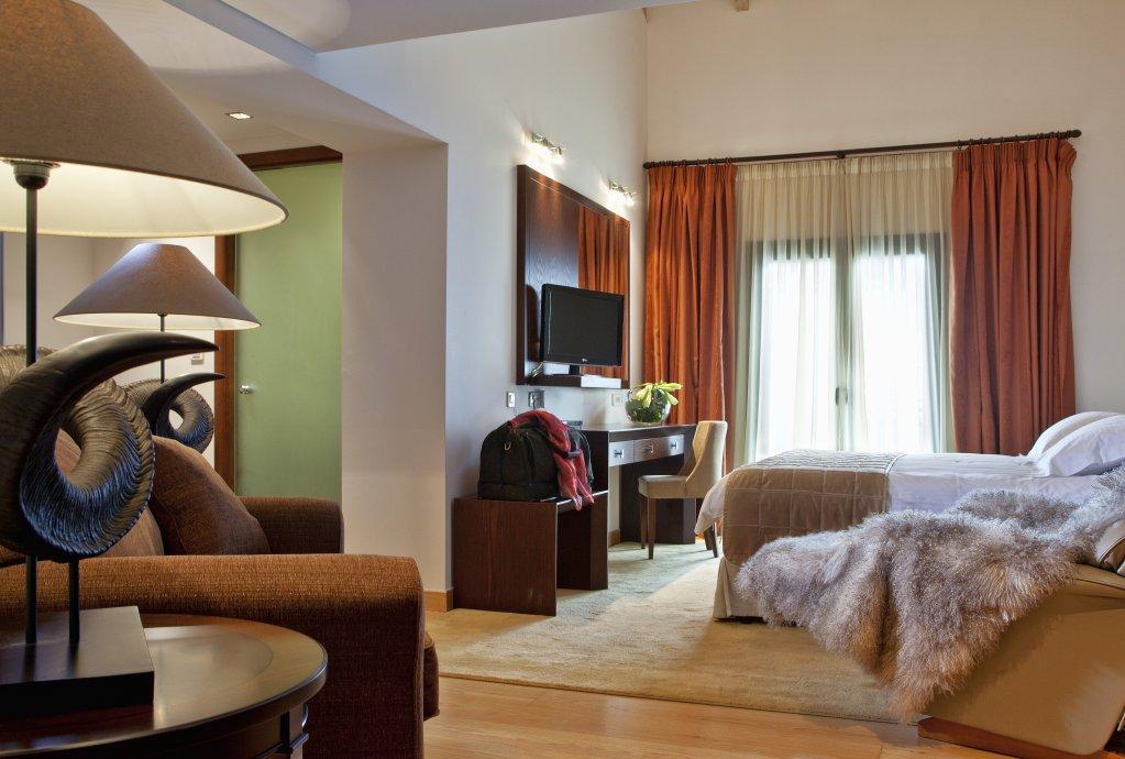 Kalavrita Canyon Hotel & Spa Екстериор снимка