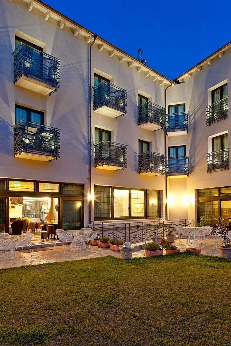 Kalavrita Canyon Hotel & Spa Екстериор снимка